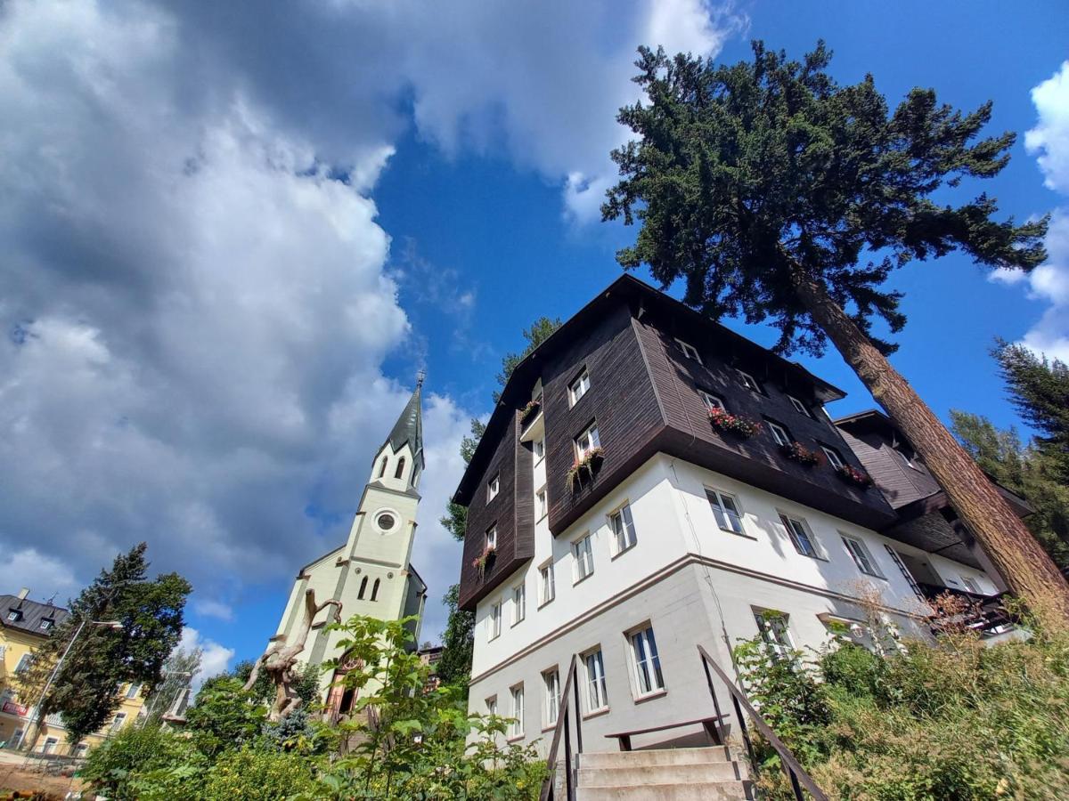 Penzion Sola-Fide Janské Lázně Buitenkant foto