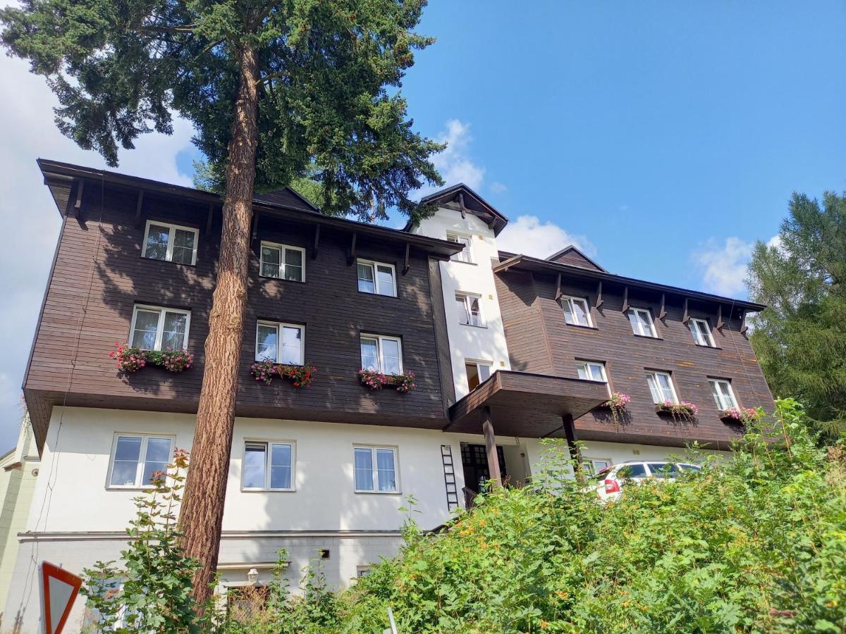 Penzion Sola-Fide Janské Lázně Buitenkant foto