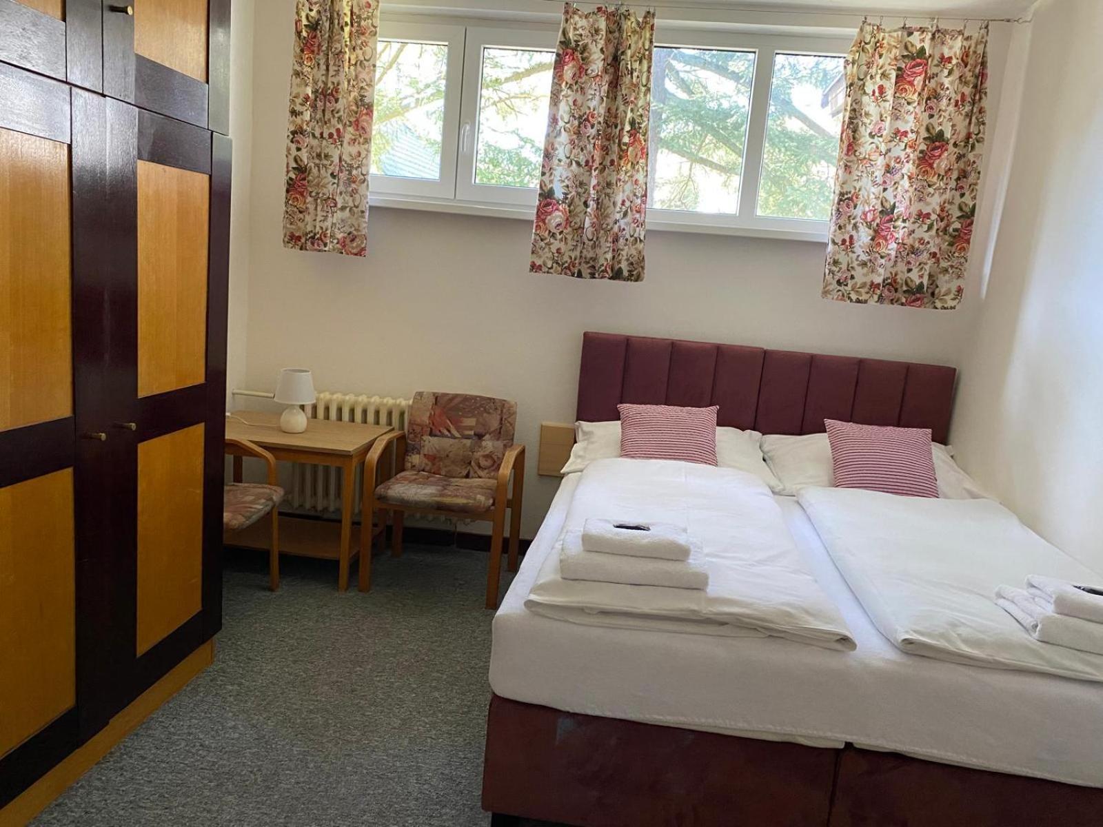 Penzion Sola-Fide Janské Lázně Kamer foto